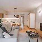 Algarve - 2 Bedrooms In Santos
