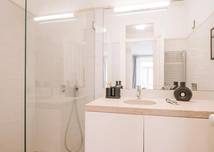 Algarve - 2 Bedrooms In Santos *