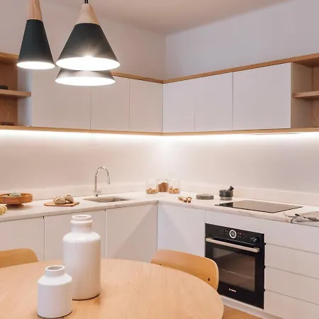 Algarve - 2 Bedrooms In Santos