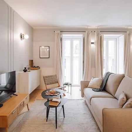 Algarve - 2 Bedrooms In Santos リスボン